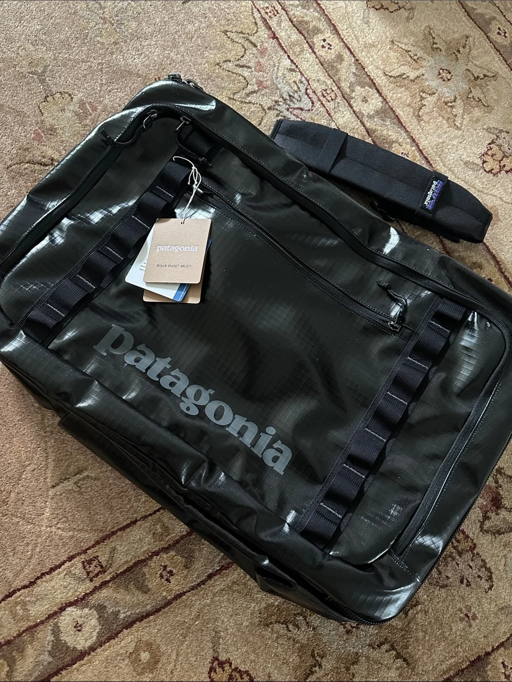 Patagonia Black Hole MLC 45L NWT